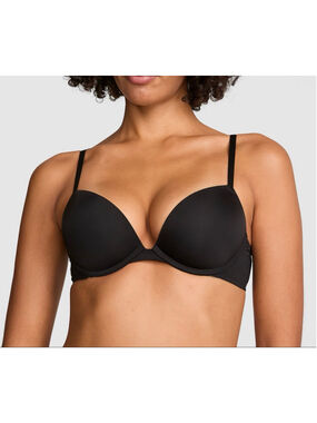 Victoria’s Secret PINK
WEAR EVERYWHERE™ SUPER PUSH-UP BRA black size 34C